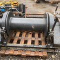 Hydraulic winch with hydraulic rope guide - picture 4